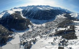Looking down on Davos. (Photo: Twitpic via Oxfam)