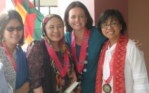 BONDING: Emma Leslie of ICG (2nd from right) with lawyer Mary Ann Arnado of MPC, GPH panel members Bai Yasmin Busra-Lao and Miriam Coronel-Ferrer on June 7, 2012 at the inauguration of the Bangsamoro Management and Leadership Institute in Sultan Kudarat, Maguindanao. File photo by GG Bueno / MindaNews