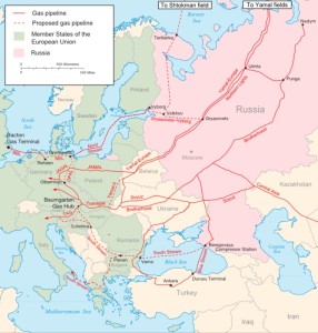 Major pipelines bringing gas East to West. Samuel Bailey, CC BY