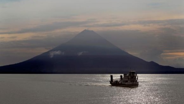 A ferry crosses Cocibolca Lake in Nicaragua. The canal is expected to cut through environmentally rich areas of the country, such as this. (Photo: Reuters)