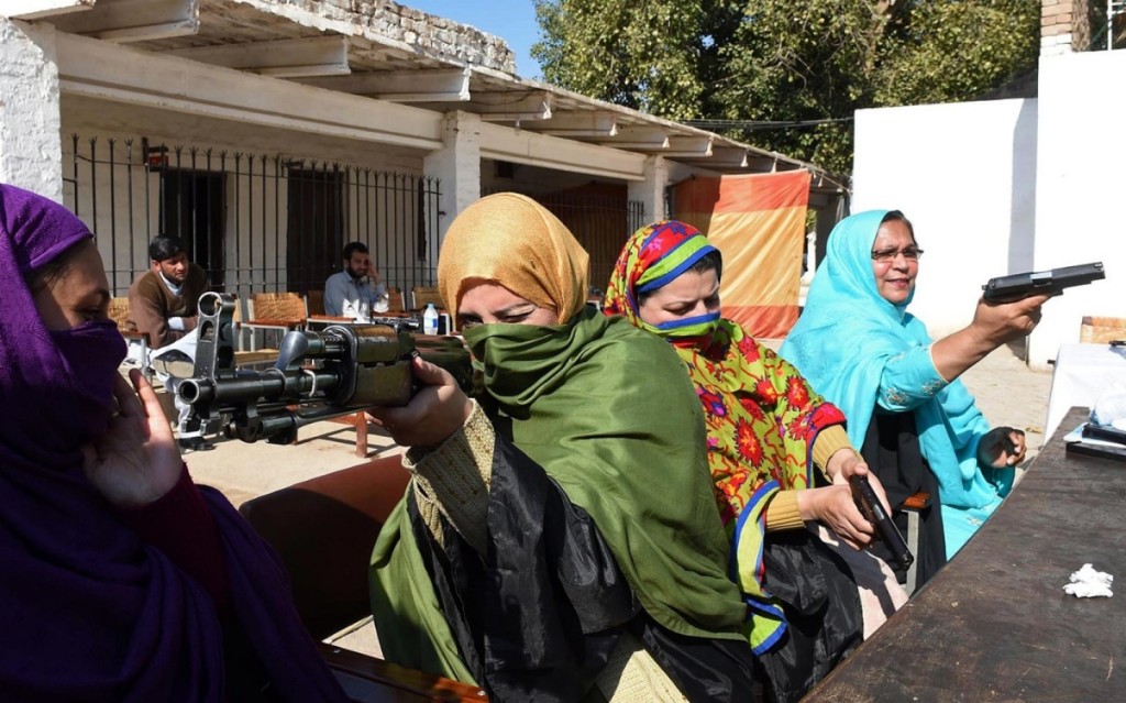 headlineImage.adapt.1460.high.pakistan_armed_teachers.1427871453618 students schools weapons