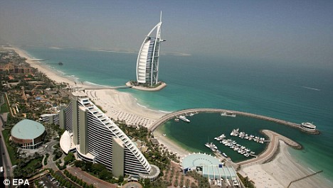  Dubai – holiday destination of the super rich.