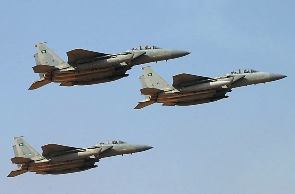 The Washington Post provided a photo of the kind of jets the US had sold to Saudi Arabia—but when such jets were used to kill civilians, they were out of the picture. (photo: Fayez Nureldine/AFP)