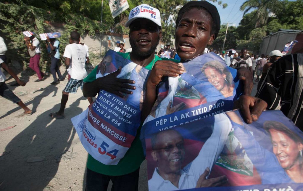 At a campaign rally for Dr. Maryse Narcisse, the preferred candidate in the poorer neighborhoods. (Daniel Morel)