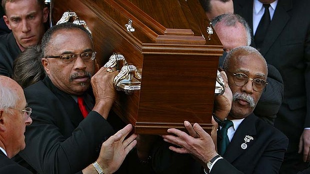 griot-magazine-peter-norman-funerals-white-man-in-that-photo-black-power-salute