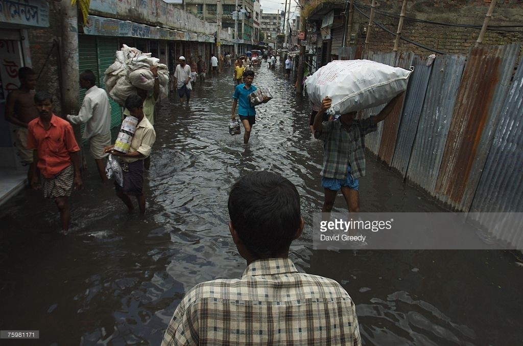 Dhaka in Keranigonj, Bangladesh flood diseases