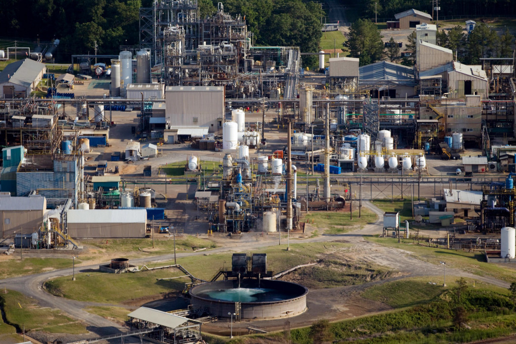 The flame retardant chemical Firemaster 550 is made at the Chemtura-owned Great Lakes Solutions plant in El Dorado, Ark., as seen May 2, 2012. Photo: Alex Garcia/Chicago Tribune/Getty Images