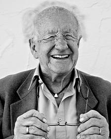 Prof. Dr. Johan Galtung